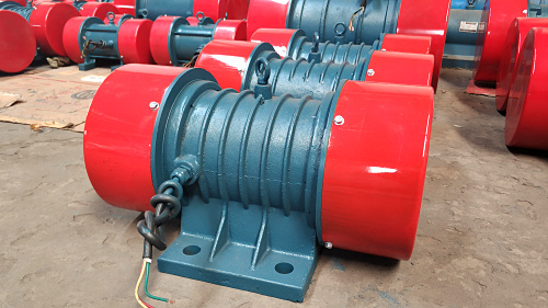 YZO振動(dòng)電機(jī)