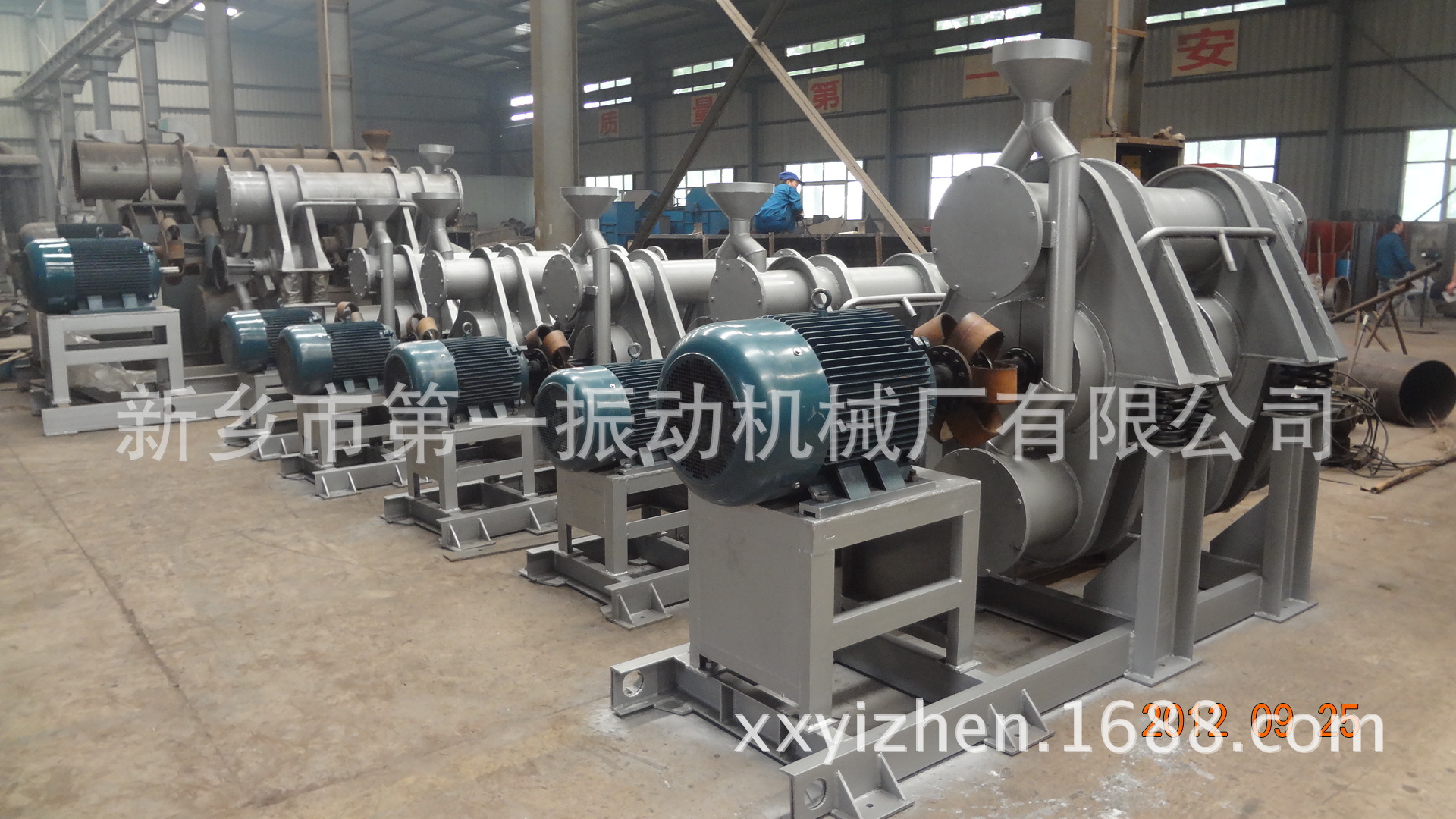 振動(dòng)磨機(jī)群圖